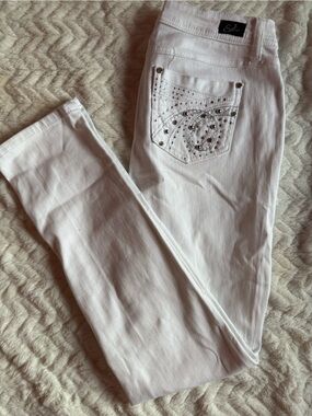 Earl Jeans Crisp White Denim Pants with Logo Patch